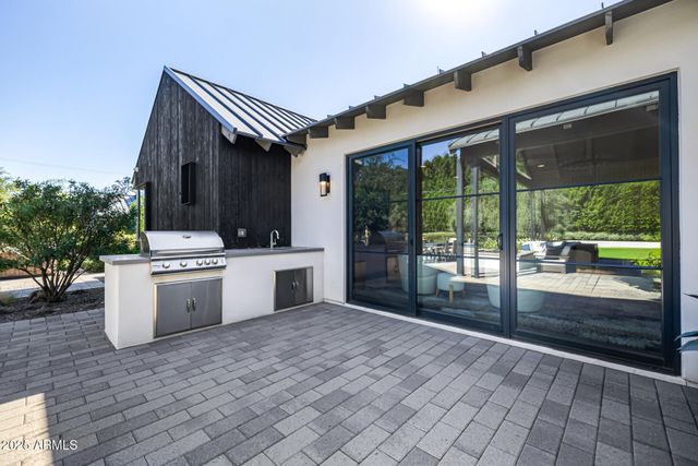 4535 N 49TH Place, Phoenix, AZ 85018