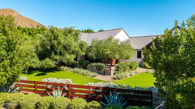 4535 N 49TH Place, Phoenix, AZ 85018