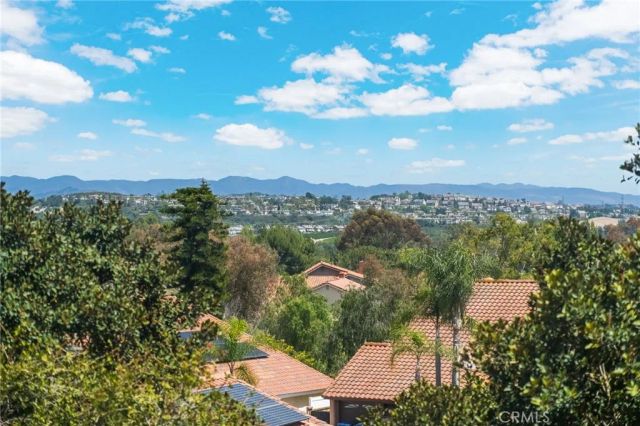 27512 Soncillo, Mission Viejo, CA 92691