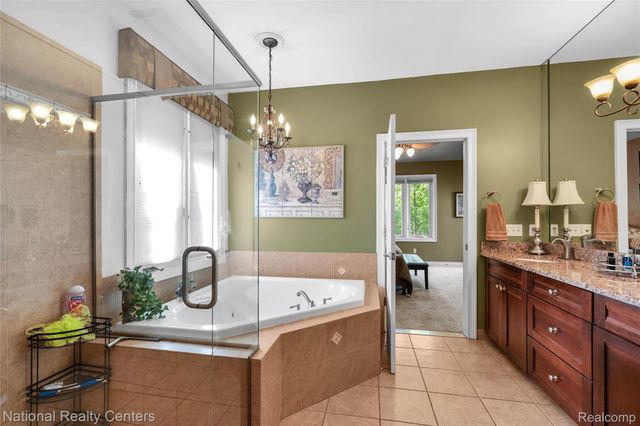 32407 Maria Court, Livonia, MI 48152