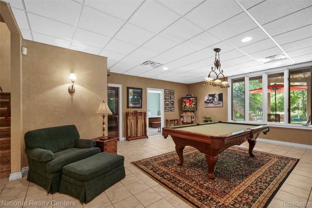 32407 Maria Court, Livonia, MI 48152