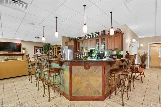 32407 Maria Court, Livonia, MI 48152