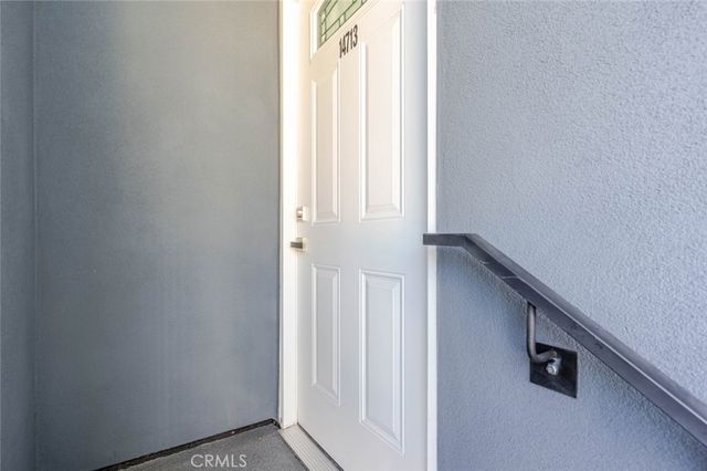 14713 Sylvan Street, Van Nuys, CA 91411