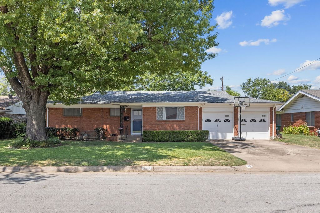 2113 David Drive, Fort Worth, TX 76111 — photo 3
