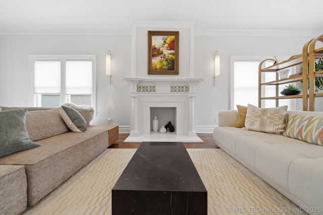 1615 S Owasso Avenue, Tulsa, OK 74120