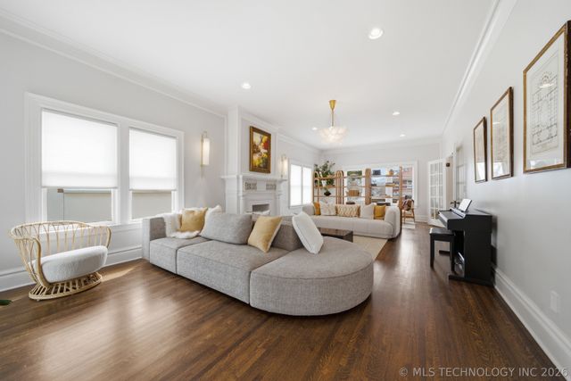 1615 S Owasso Avenue, Tulsa, OK 74120