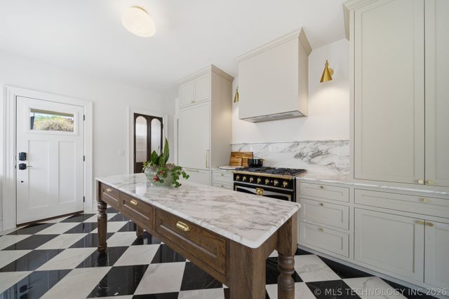 1615 S Owasso Avenue, Tulsa, OK 74120