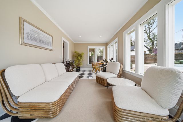 1615 S Owasso Avenue, Tulsa, OK 74120