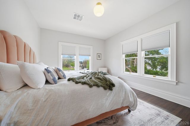 1615 S Owasso Avenue, Tulsa, OK 74120