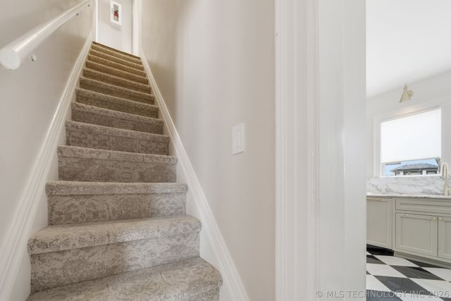 1615 S Owasso Avenue, Tulsa, OK 74120