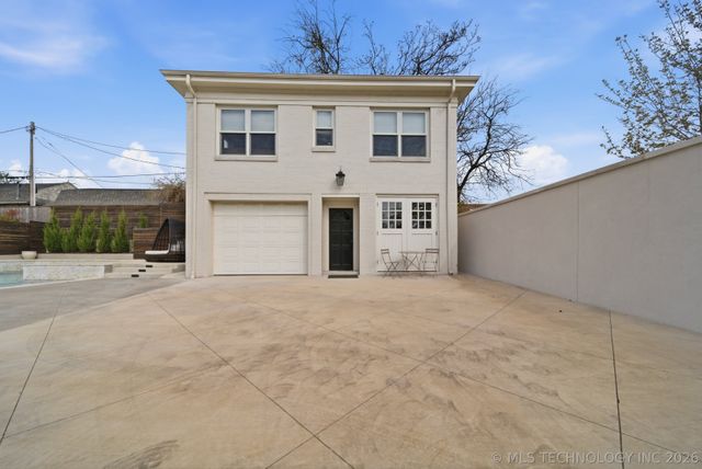 1615 S Owasso Avenue, Tulsa, OK 74120