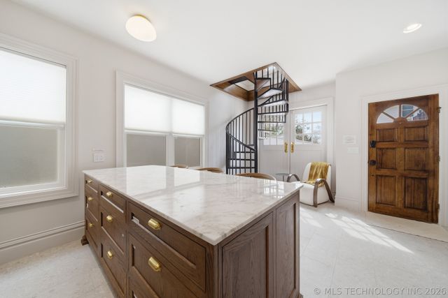 1615 S Owasso Avenue, Tulsa, OK 74120