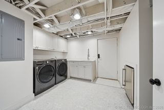 1615 S Owasso Avenue, Tulsa, OK 74120