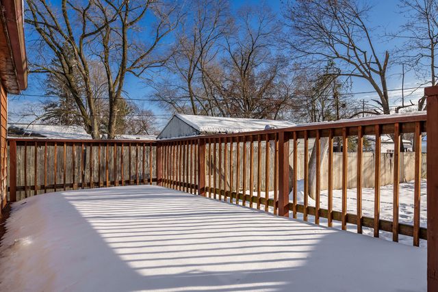 2004 Sauber Avenue, Rockford, IL 61103