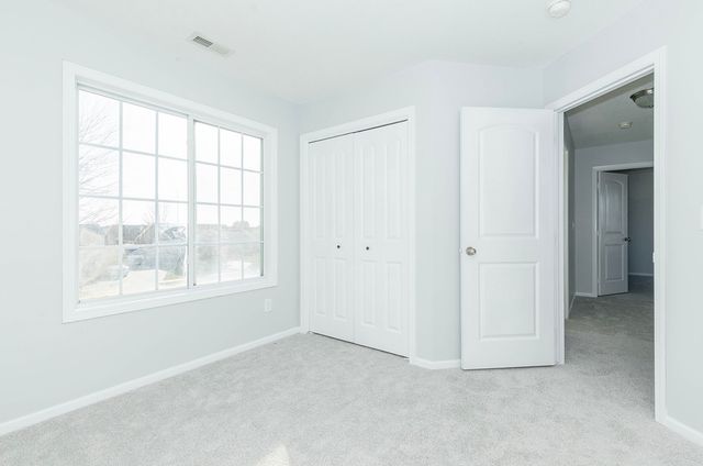 2905 SE Stone Ridge Street, Grimes, IA 50111