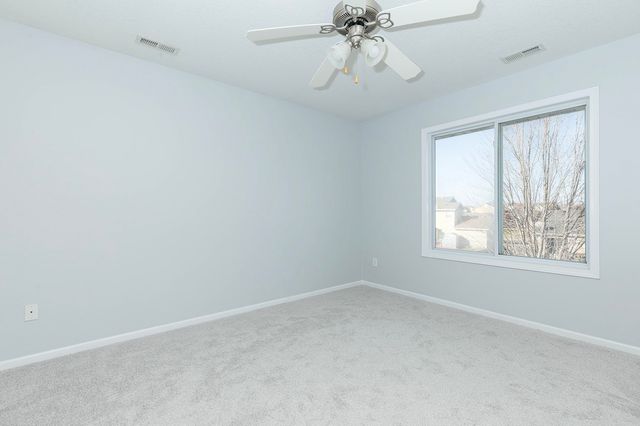 2905 SE Stone Ridge Street, Grimes, IA 50111