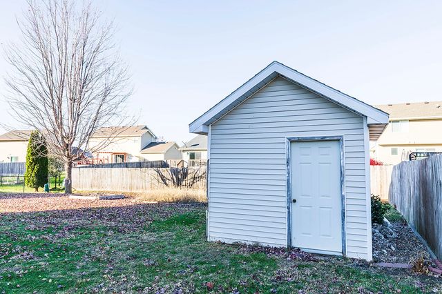 2905 SE Stone Ridge Street, Grimes, IA 50111