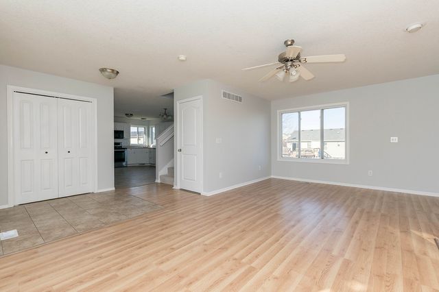 2905 SE Stone Ridge Street, Grimes, IA 50111