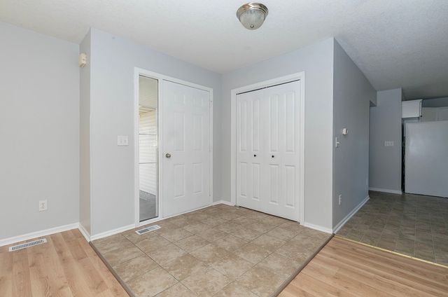 2905 SE Stone Ridge Street, Grimes, IA 50111