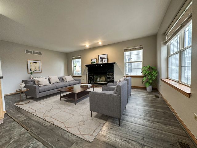 1907 Ridge Moor Drive, Plainfield, IL 60586
