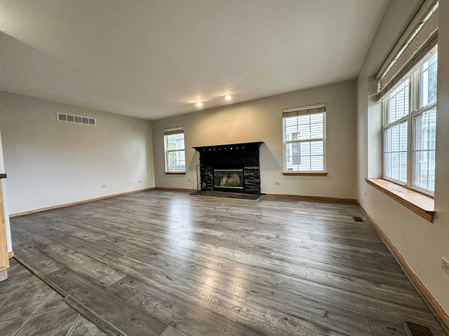 1907 Ridge Moor Drive, Plainfield, IL 60586
