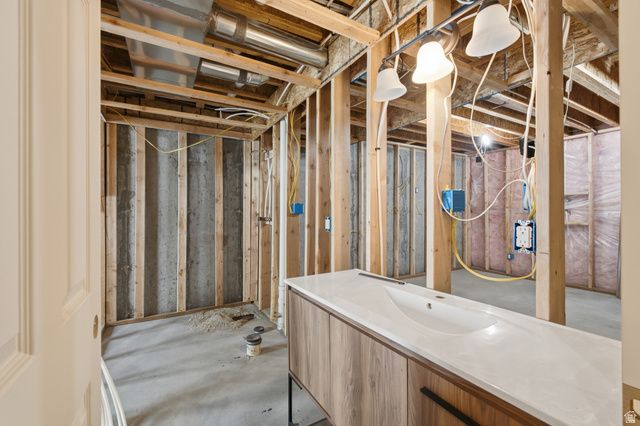 2054 W 1080 N, Provo, UT 84604