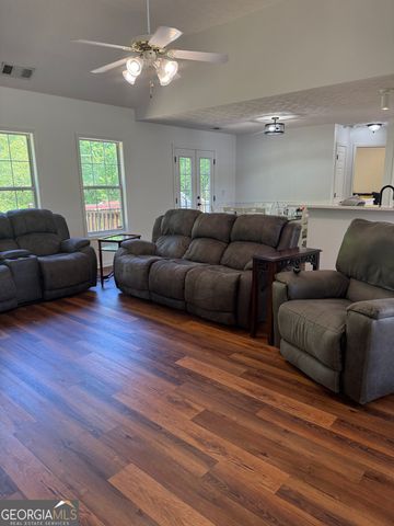 160 Logans Drive SE, Milledgeville, GA 31061