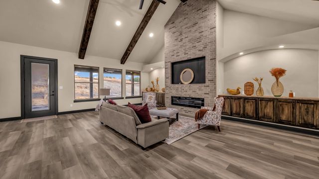 505 Hackamore Court, Weatherford, TX 76088