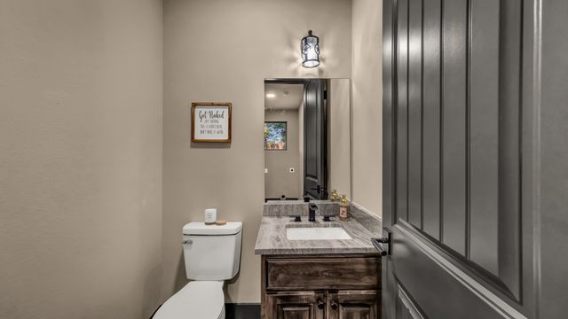 505 Hackamore Court, Weatherford, TX 76088