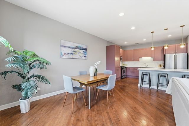 2035 W Division Street 3, Chicago, IL 60622