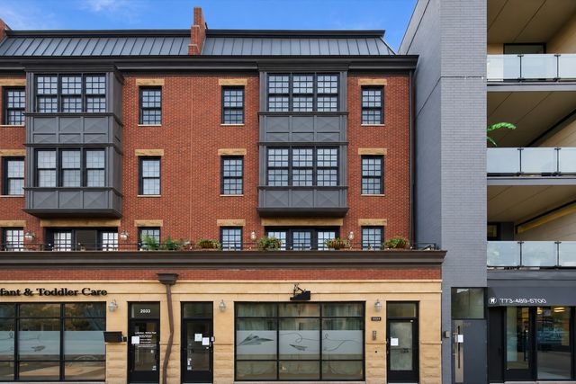 2035 W Division Street 3, Chicago, IL 60622