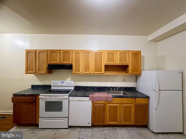 2244 N 12TH ST, Philadelphia, PA 19133