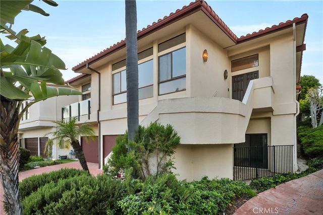 32701 Via Palacio, Rancho Palos Verdes, CA 90275