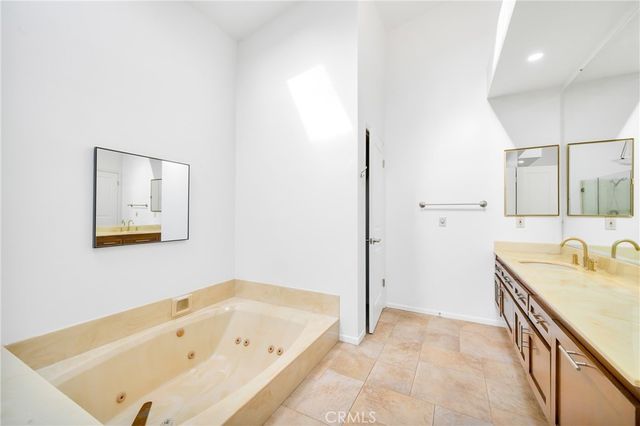 32701 Via Palacio, Rancho Palos Verdes, CA 90275