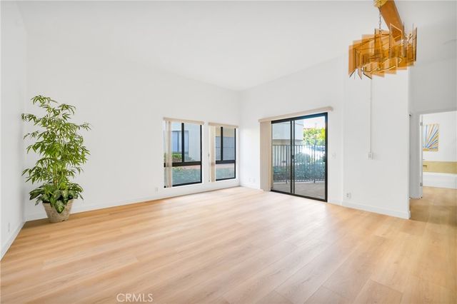 32701 Via Palacio, Rancho Palos Verdes, CA 90275