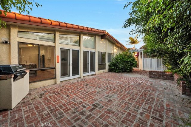 32701 Via Palacio, Rancho Palos Verdes, CA 90275