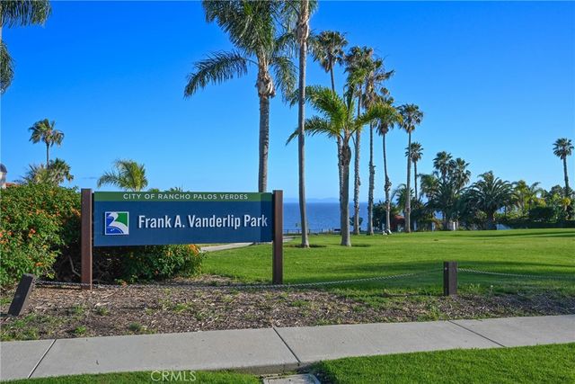 32701 Via Palacio, Rancho Palos Verdes, CA 90275