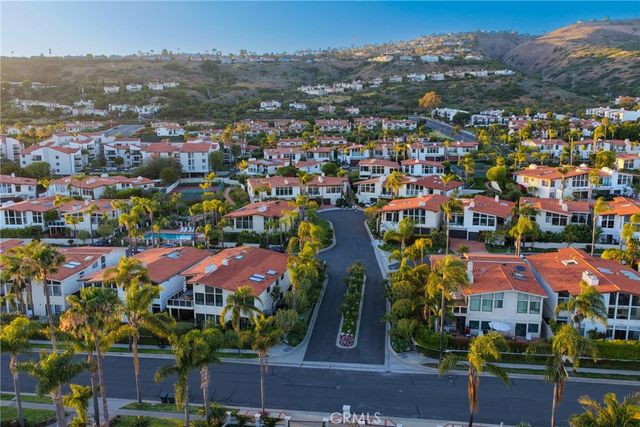 32701 Via Palacio, Rancho Palos Verdes, CA 90275