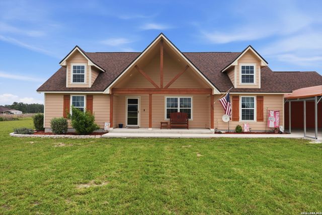 239 colt trl, Natalia, TX 78059
