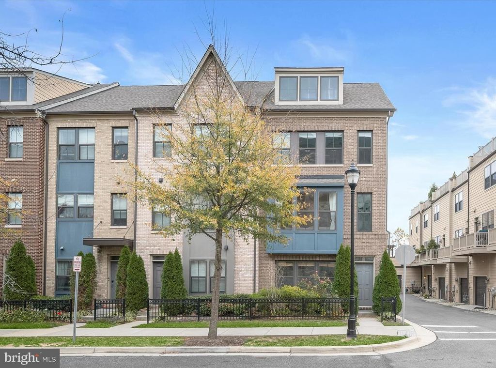 6637 RHODE ISLAND AVE, Riverdale, MD 20737