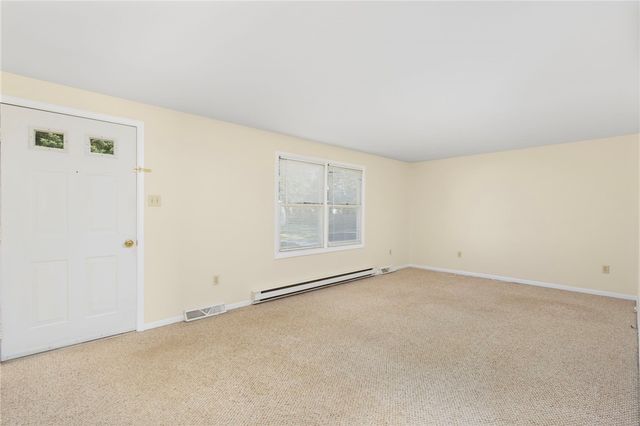 28 Elmer Avenue, Warwick, RI 02886