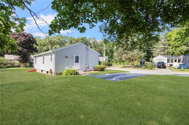 28 Elmer Avenue, Warwick, RI 02886