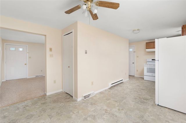28 Elmer Avenue, Warwick, RI 02886