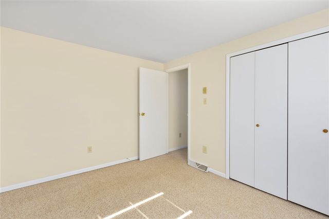 28 Elmer Avenue, Warwick, RI 02886