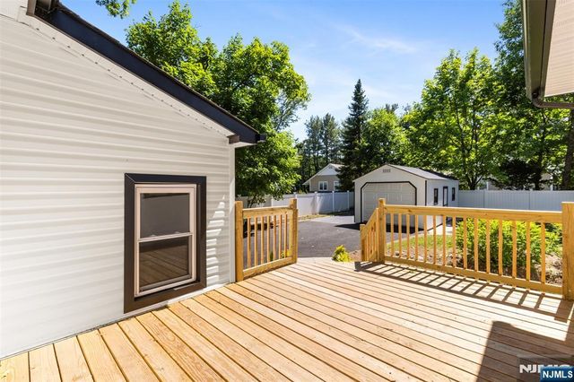 137 Myrtle Avenue, Allendale, NJ 07401