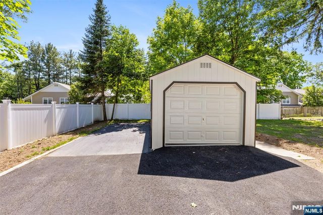 137 Myrtle Avenue, Allendale, NJ 07401