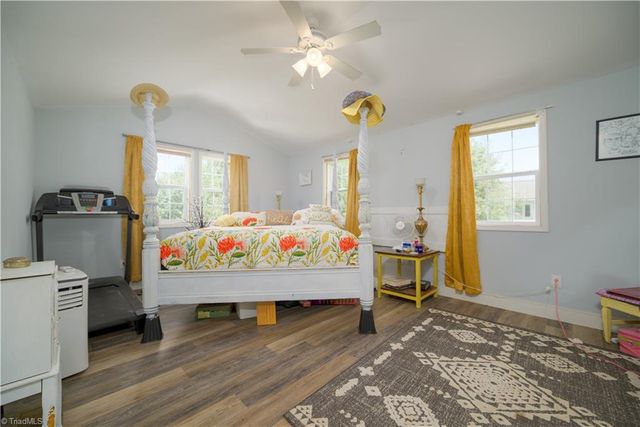 923 South Street, Mount Airy, NC 27030
