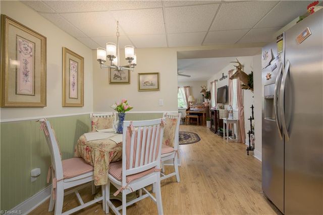 923 South Street, Mount Airy, NC 27030