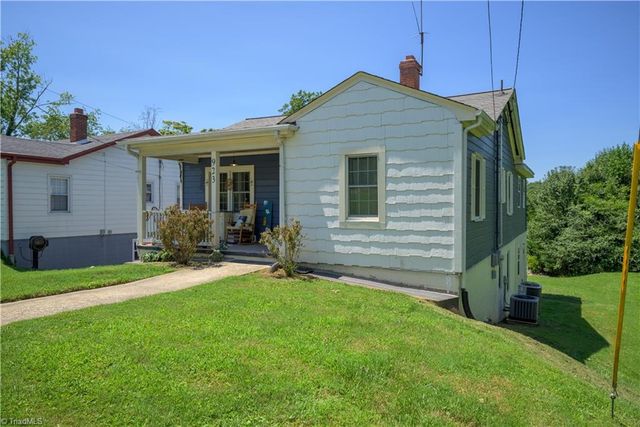 923 South Street, Mount Airy, NC 27030