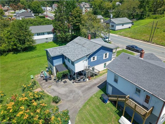 923 South Street, Mount Airy, NC 27030